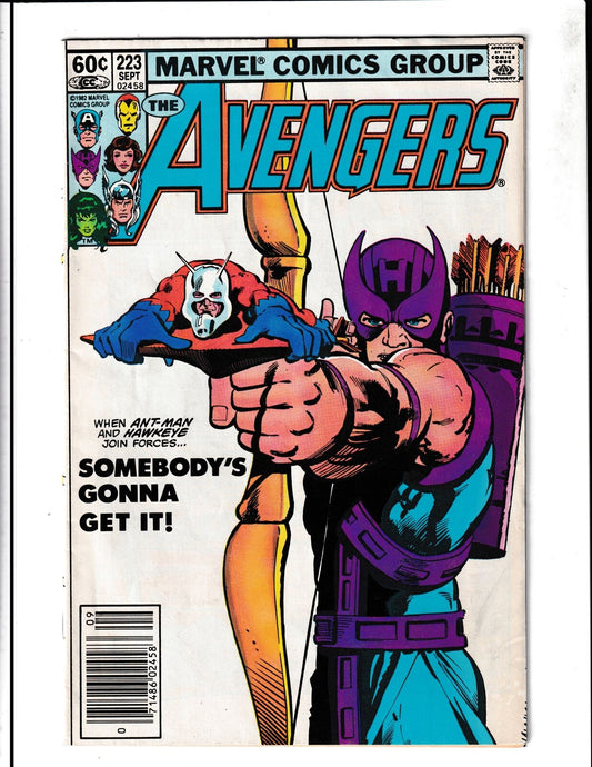 Avengers #223 (1982) Classic Ant-Man and Hawkeye cover Marvel Comics