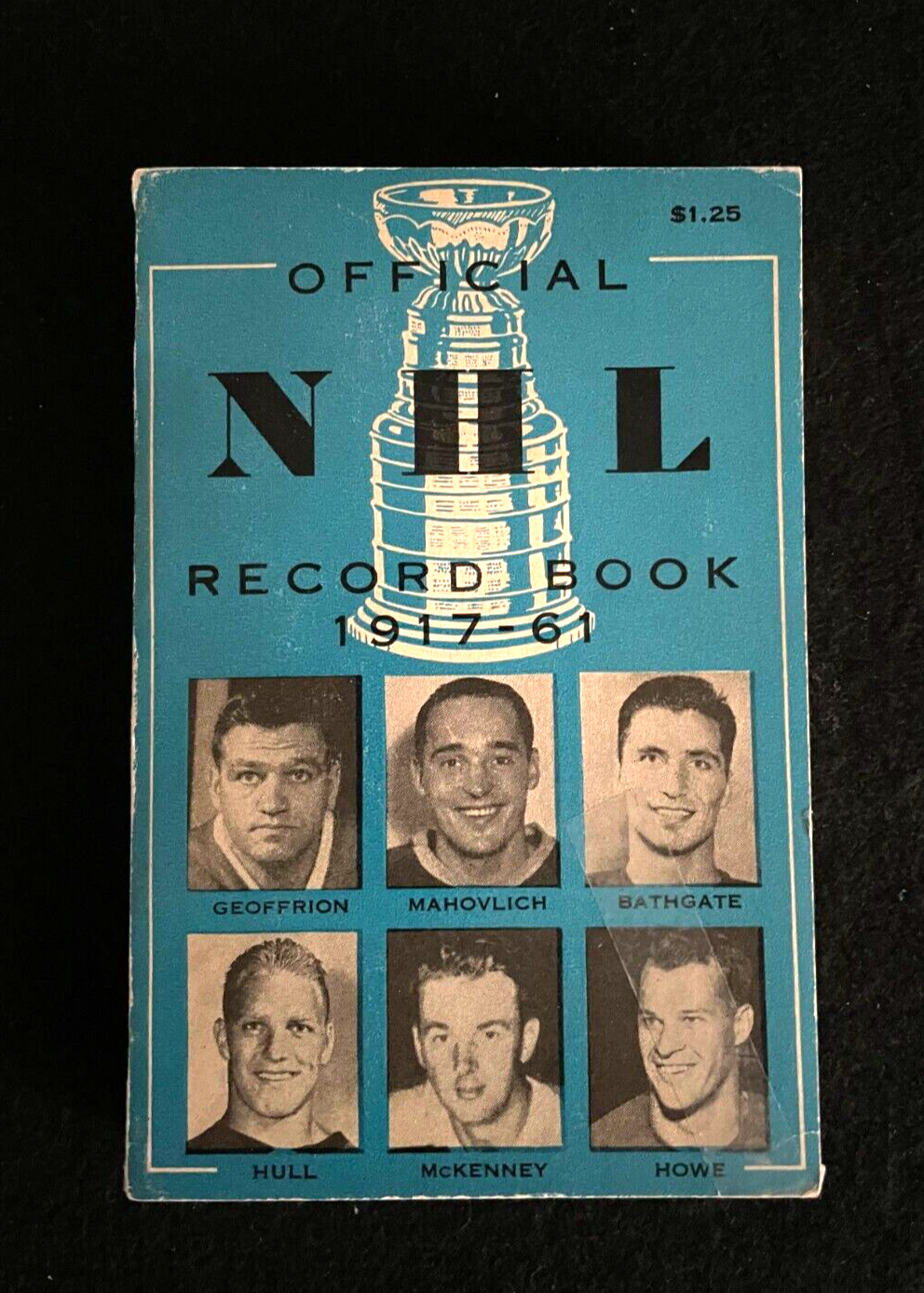 1961 Official NHL Record Book 1917 - 1961 - Gordie Howe/ Bobby Hull