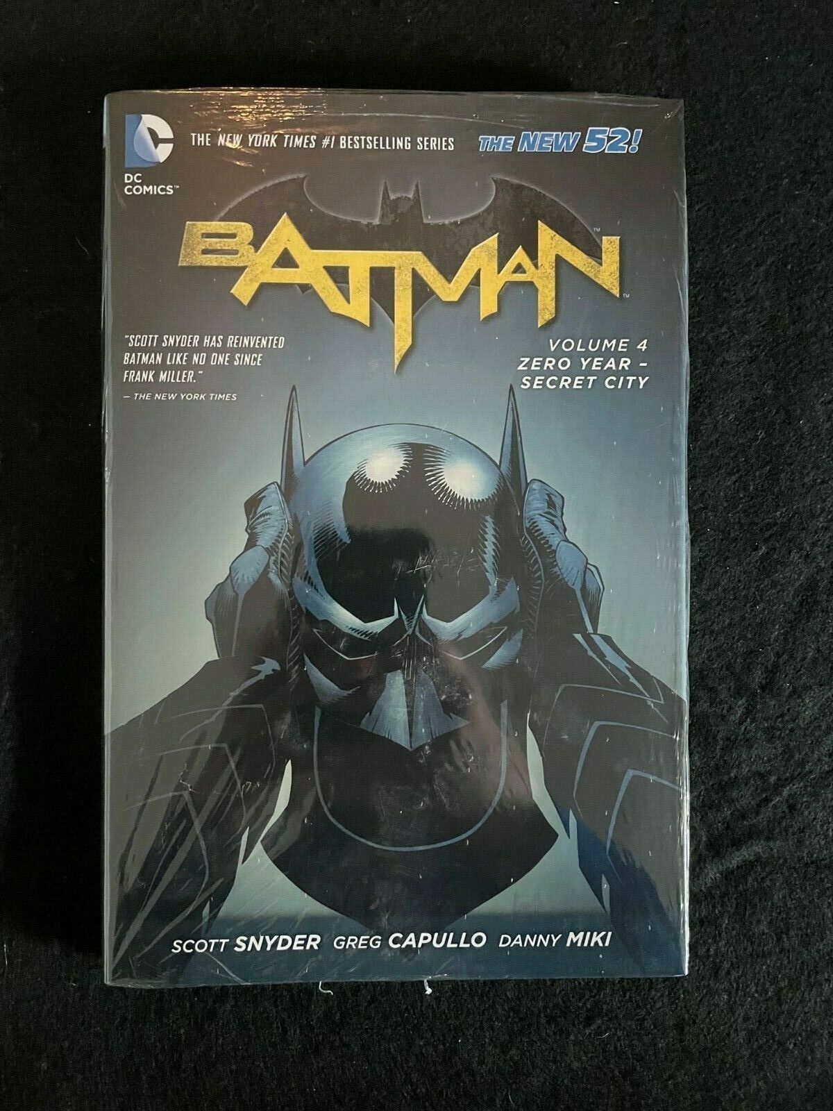 Batman HARDCOVER Book #4 "Zero Year - Secret City" SEALED DC Comics 2014