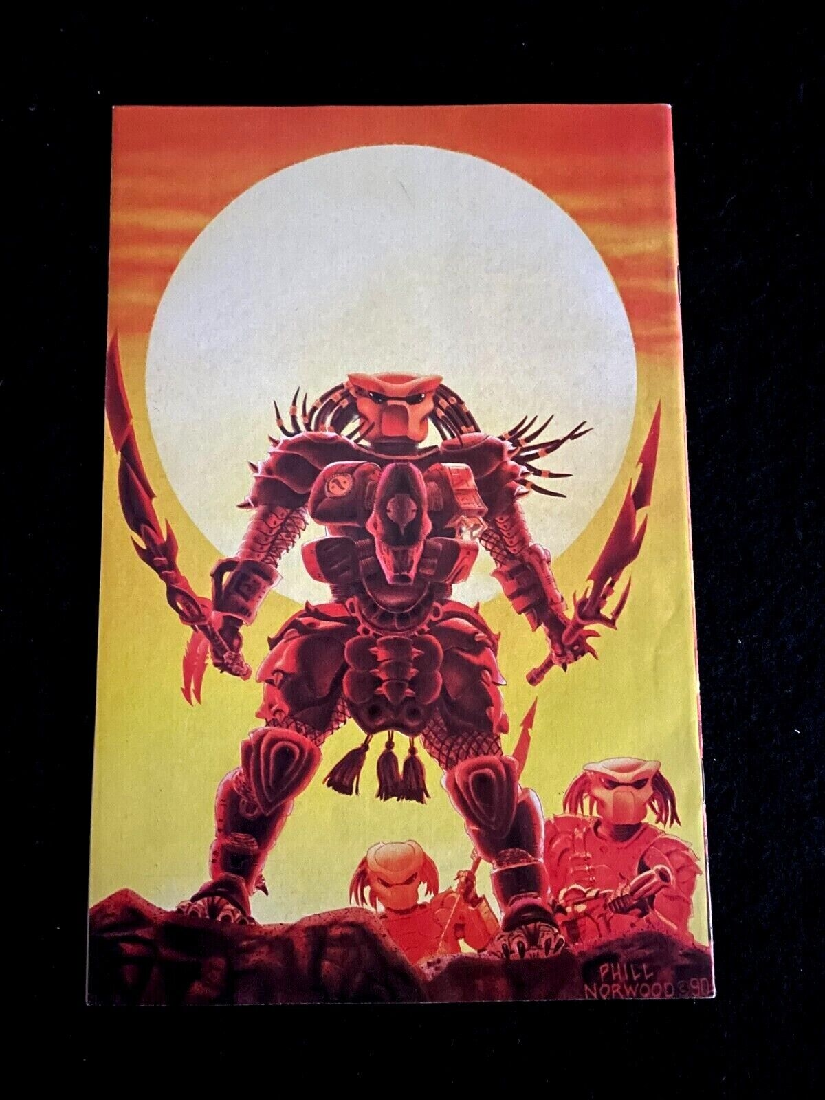 Aliens vs Predator #1 1990 VERY HIGH GRADE - 1st App of  Machiko Noguchi